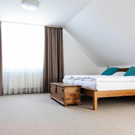 Mountain View * Nova Lesna