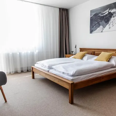 Mountain View * Nova Lesna