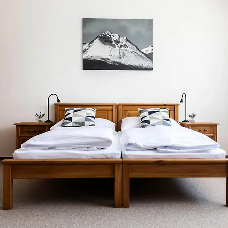 Konukevi Mountain View 3*